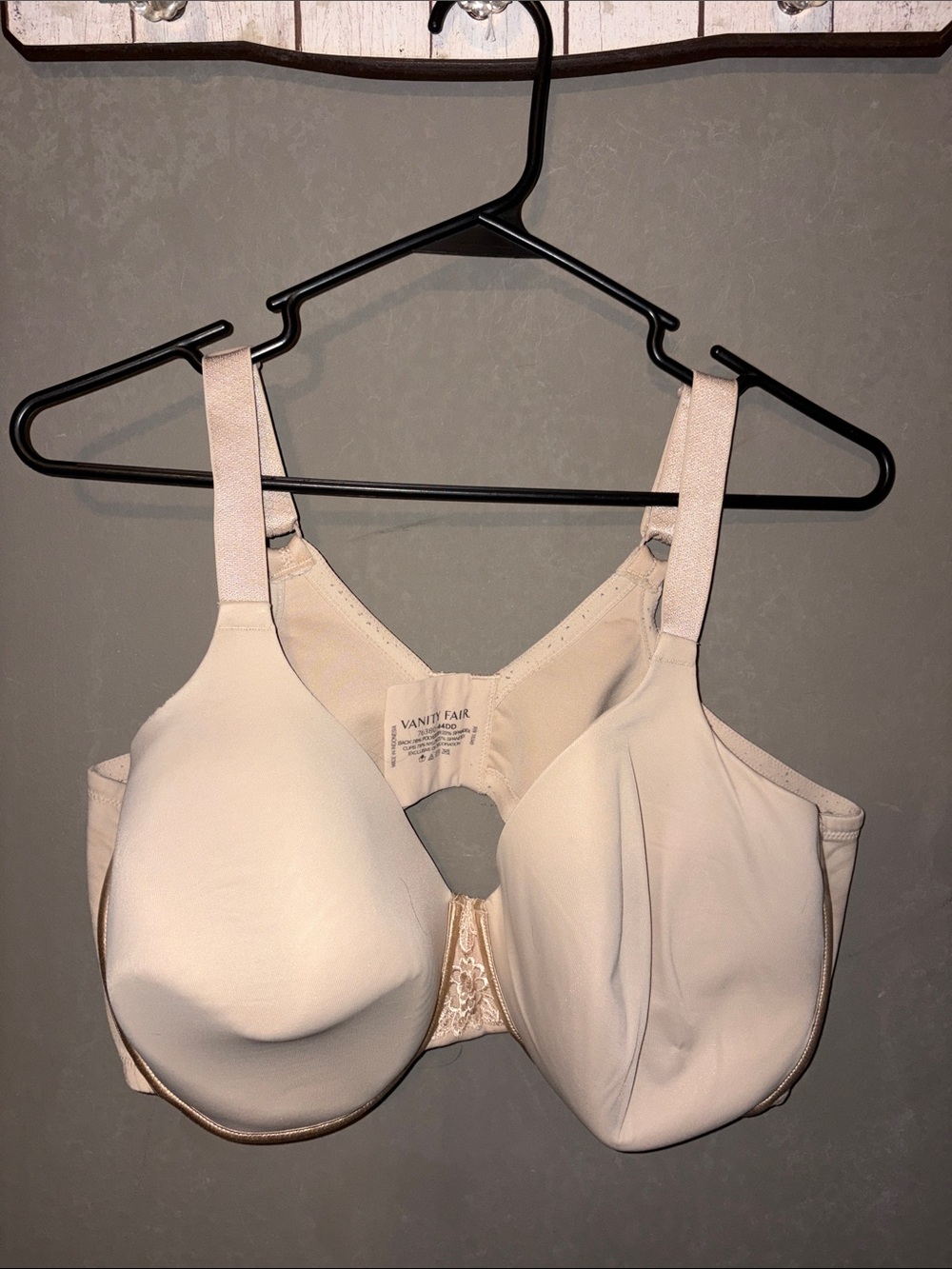 Vanity Fair Beige T-Shirt Bra with Smooth Molded Cups